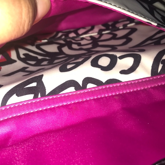 Coach F16864 Poppy Daisy Floral Crossbody Purse - Picture 6 of 13